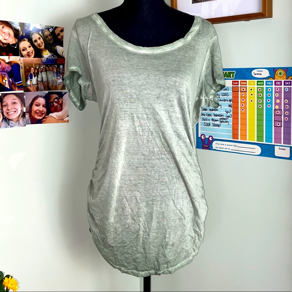 Motherhood Maternity green shirt sleeve